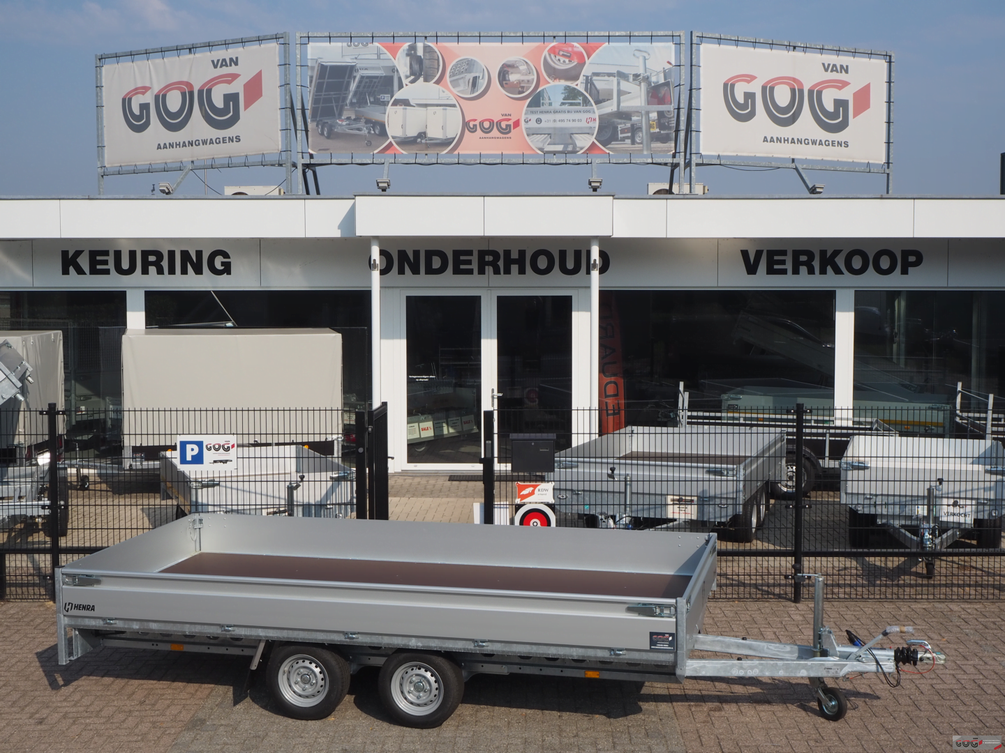 Henra plateauwagen 401x185 2700kg met sledes €2975,- voorraadnummer 12 (2)