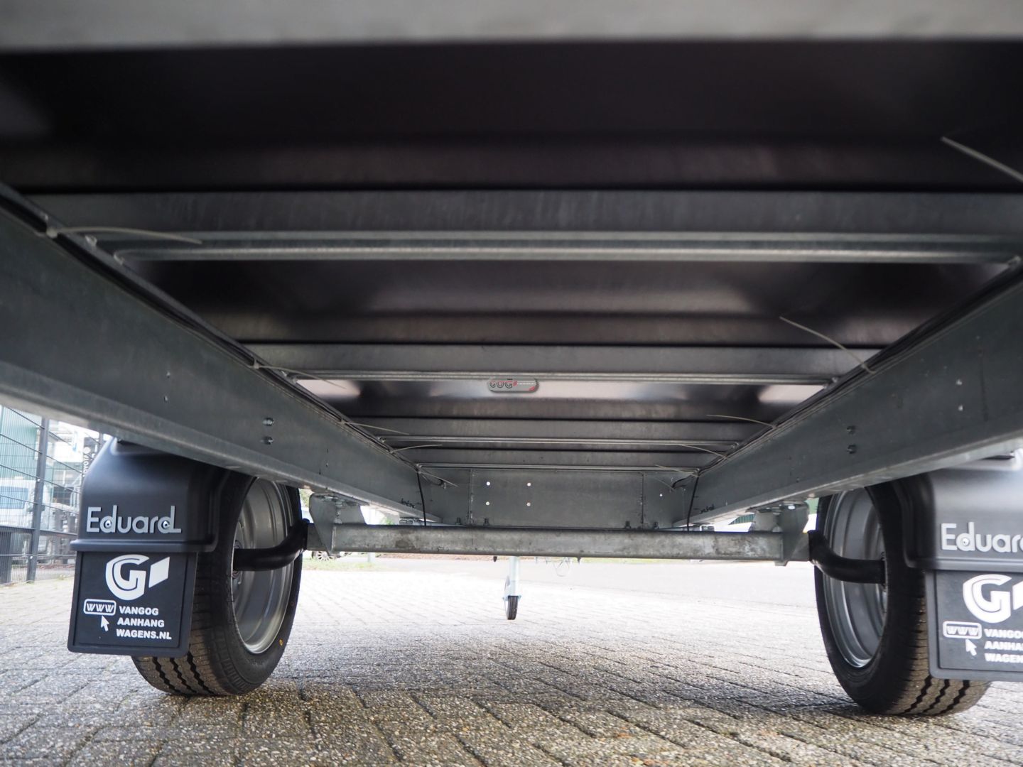 Eduard plateauwagen 310x160 750kg 63cm €1600 voorraadnummer 157 (4)