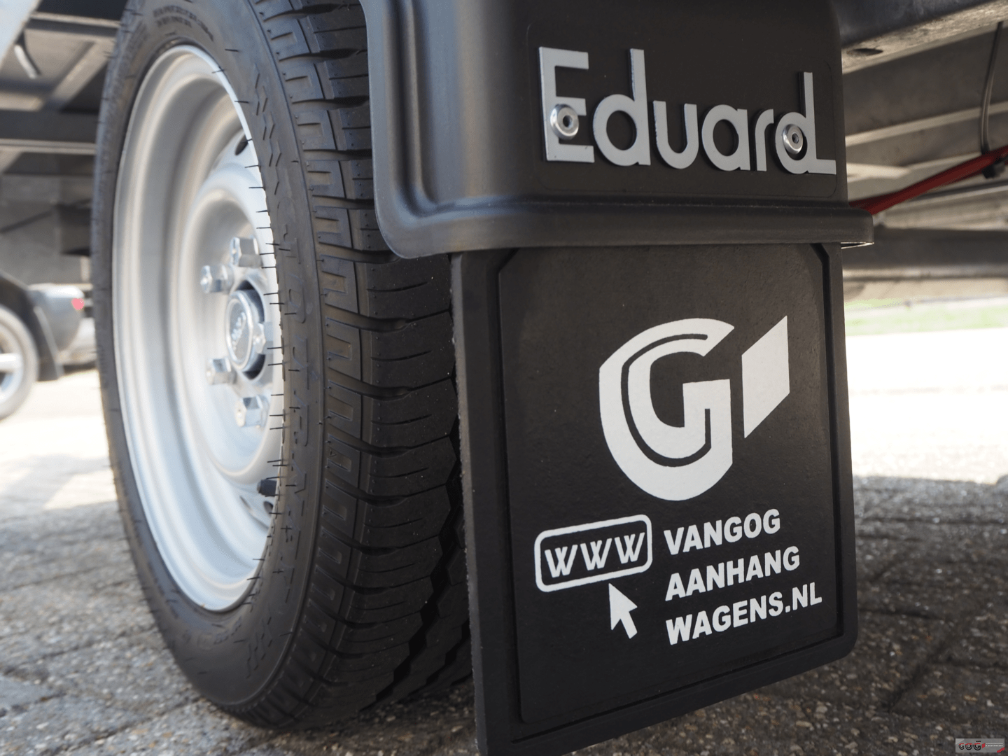 Eduard plateauwagen multitransporter 310x180 1500kg met sledes (zonder oprijplaten) €,- voorraadnummer 18 (12)