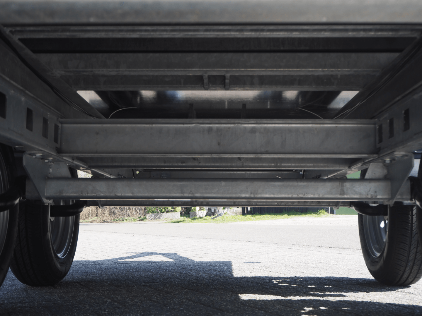 ongeremde Eduard plateauwagen 750kg 310x160 lvh 72 dubbelasser b-keuze voorraadnummer 10 €1600,- excl. 21%BTW (1)