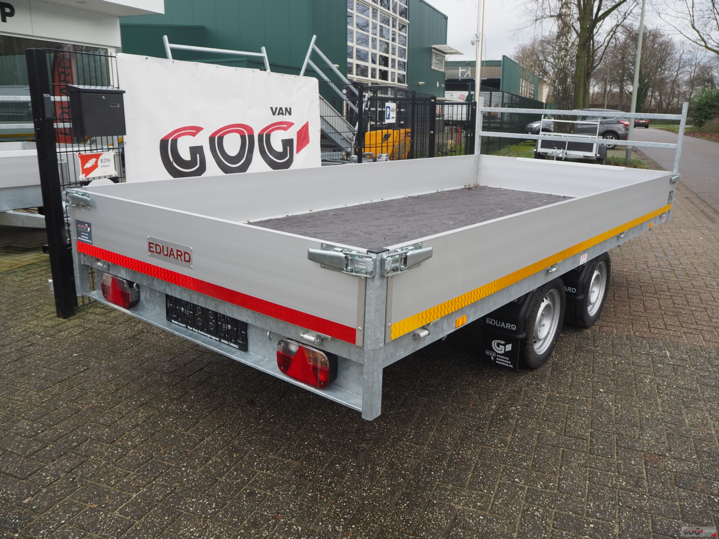 Eduard plateauwagen 406x180 2700kg lvh63cm €2225 ex. btw voorraadnummer 14 (10)