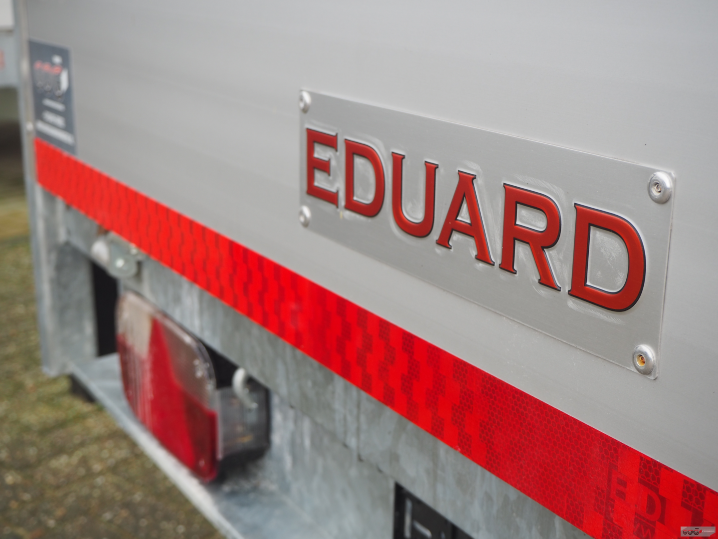 Eduard plateauwagen 406x180 2700kg lvh63cm €2225 ex. btw voorraadnummer 14 (4)
