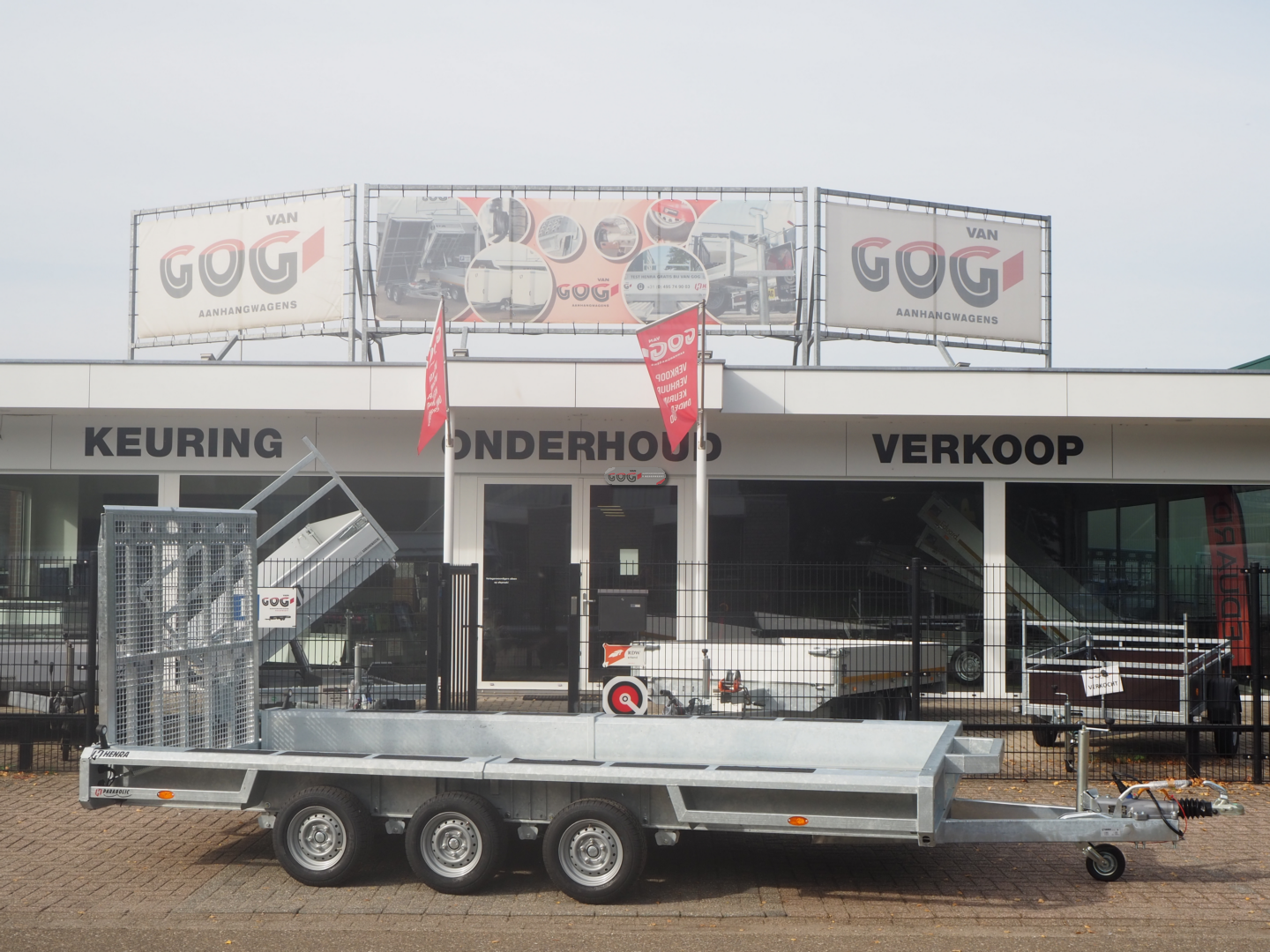 Henra machinetransporter 450x190 3500kg tridem aluminium laadvloer oprijklep 160 ipv 115cm €7200,- excl. 21% BTW (1)